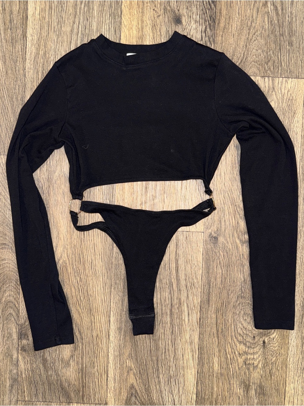Adika Black Cropped Long Sleeve Top